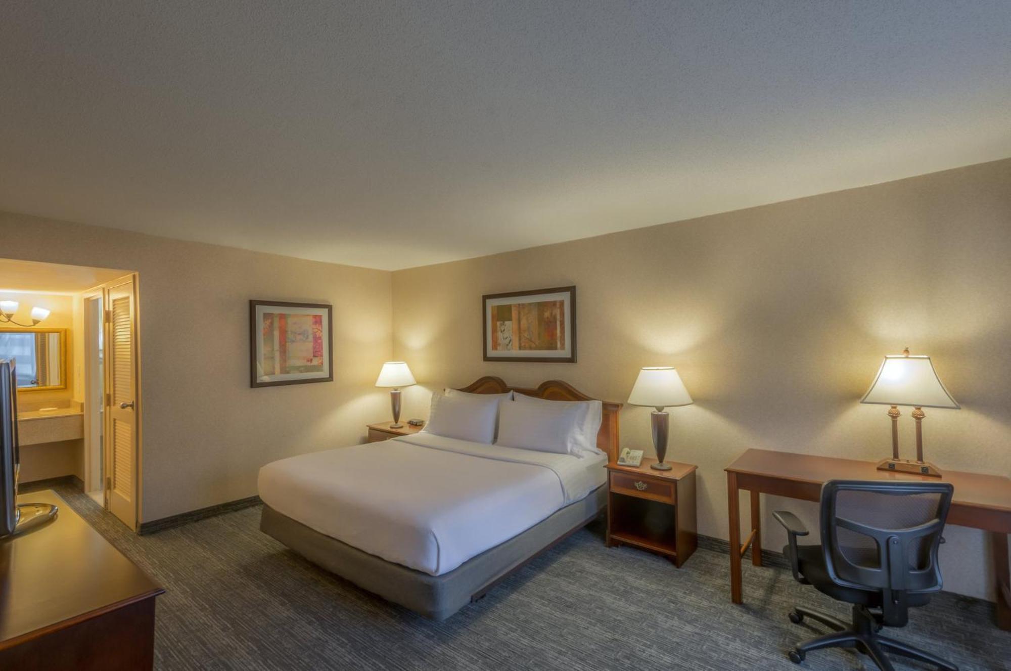 Holiday Inn Arlington At Ballston By Ihg מראה חיצוני תמונה